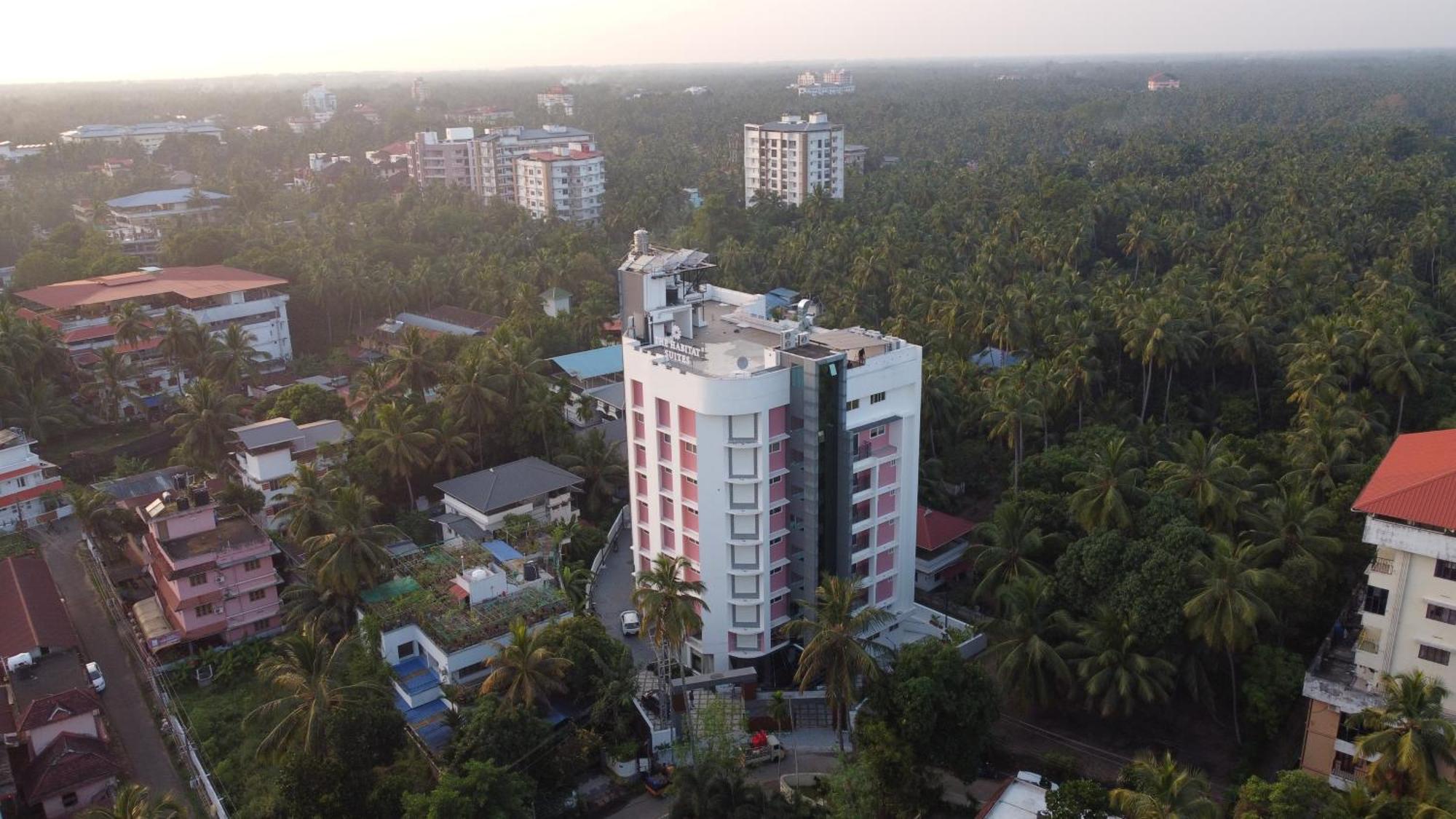 The Habitat Suites غوروفايور المظهر الخارجي الصورة