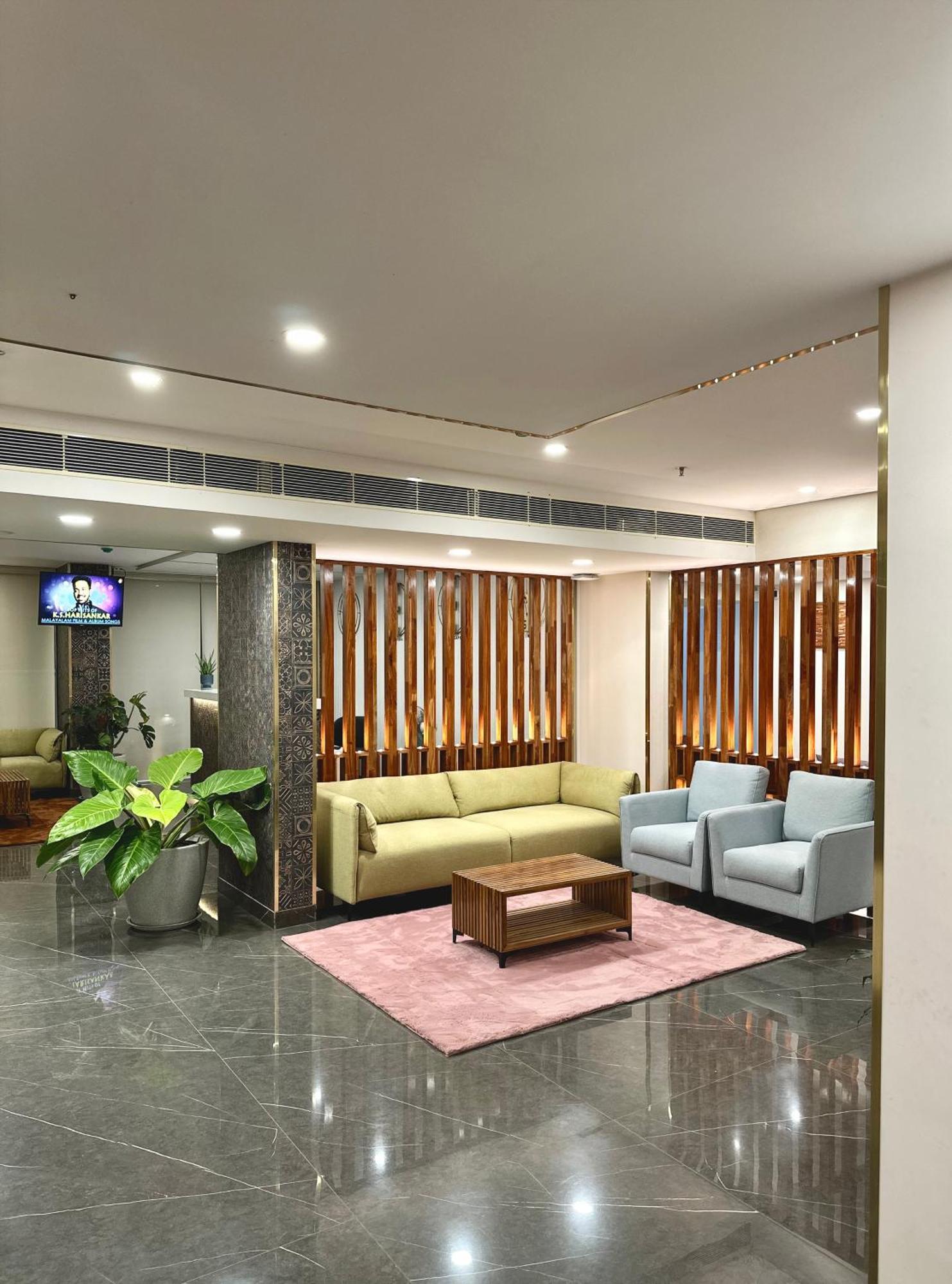The Habitat Suites غوروفايور المظهر الخارجي الصورة
