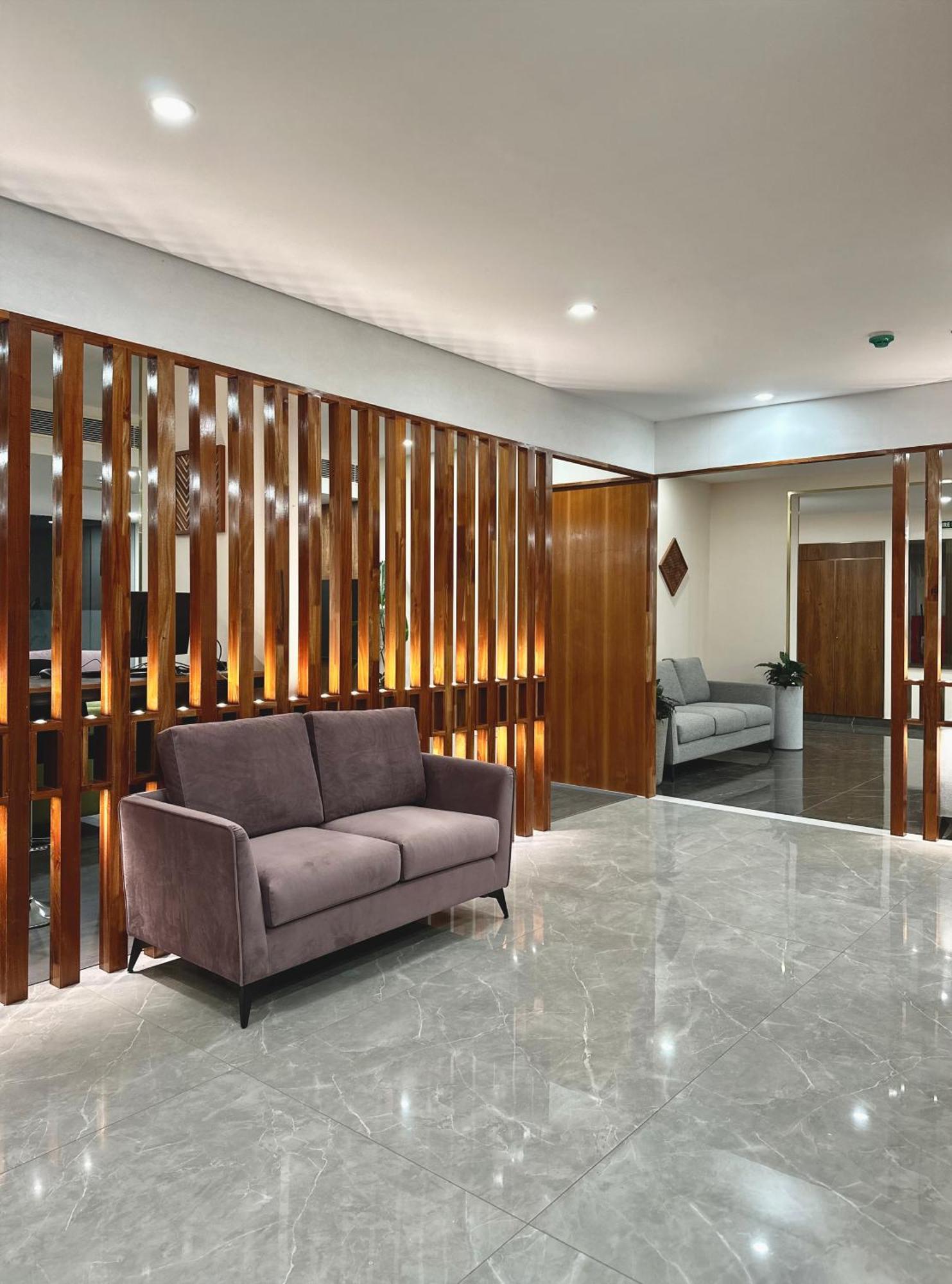 The Habitat Suites غوروفايور المظهر الخارجي الصورة