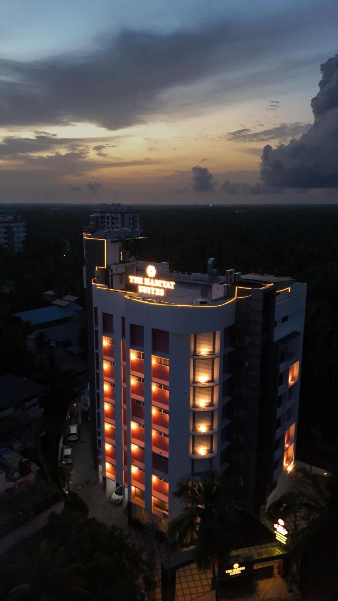The Habitat Suites غوروفايور المظهر الخارجي الصورة
